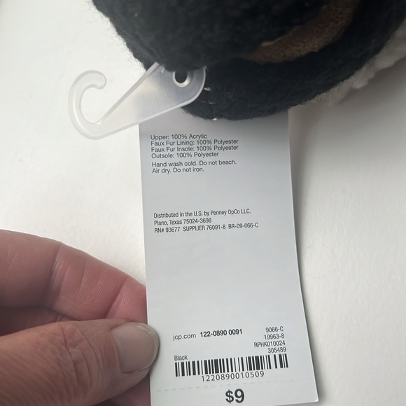 Mixit Black NWT Slipper Socks with Non Skid Bottoms - Picture 5 of 8